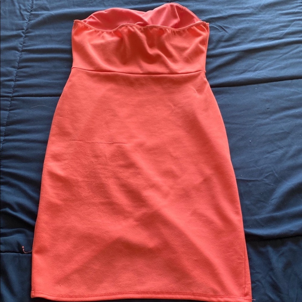Dress - Picture 2 of 2